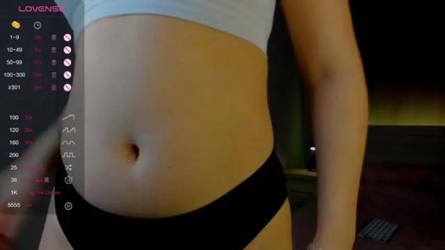 Image 2 of pewdieevaa Stream on Chaturbate on 18 months ago