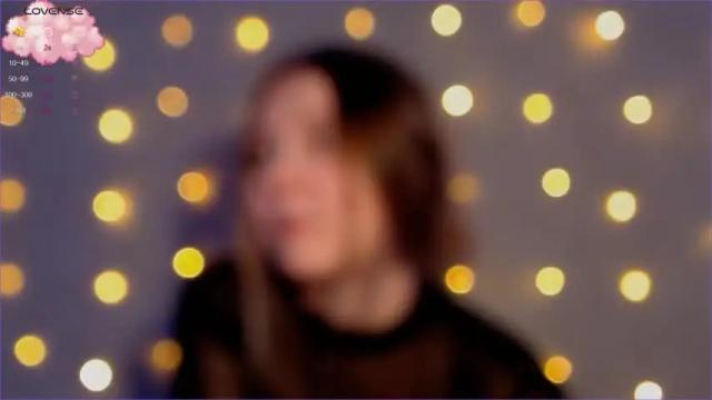 Image 12 of pewdieevaa Stream on Chaturbate on 17 months ago