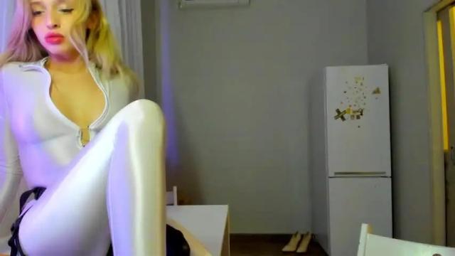 Image 8 of phantom_edging Stream on Chaturbate on 18 months ago