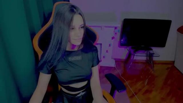 Image 3 of phantom_lady Stream on Chaturbate on 21 months ago