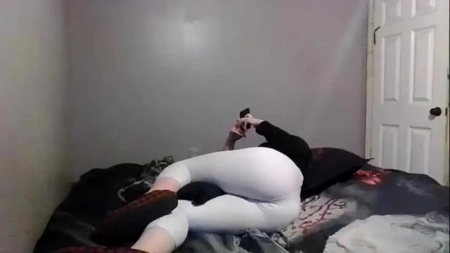 Image 2 of phatassblond Stream on Chaturbate on 14 months ago
