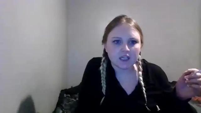 Image 11 of phatassblond Stream on Chaturbate on 14 months ago