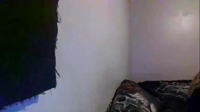 Image 11 of phatassblond Stream on Chaturbate on 14 months ago