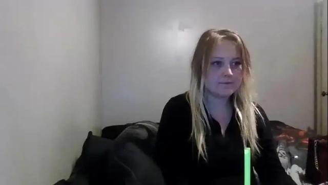 Image 8 of phatassblond Stream on Chaturbate on 14 months ago