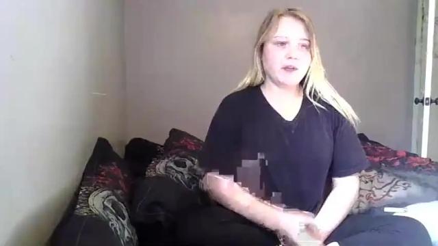 Image 11 of phatassblond Stream on Chaturbate on 14 months ago