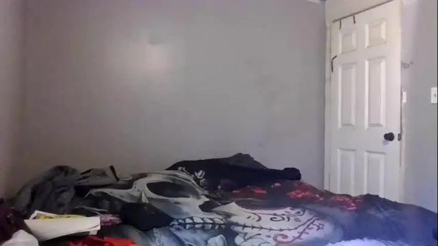 Image 3 of phatassblond Stream on Chaturbate on 13 months ago