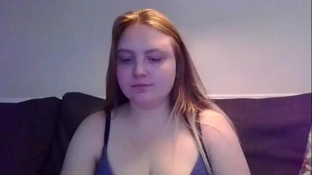 Image 3 of phatassblond Stream on Chaturbate on 1 month ago