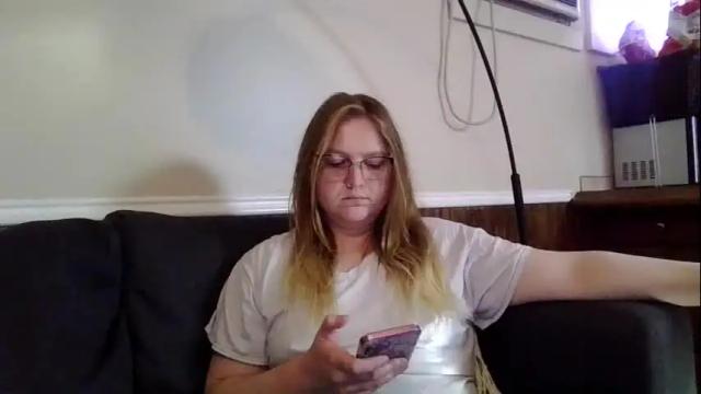 Image 4 of phatassblond Stream on Chaturbate on 1 month ago