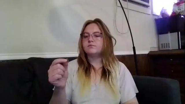 Image 7 of phatassblond Stream on Chaturbate on 1 month ago