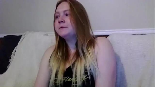 Image 4 of phatassblond Stream on Chaturbate on 1 month ago