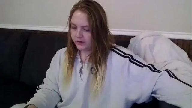 Image 10 of phatassblond Stream on Chaturbate on 1 month ago