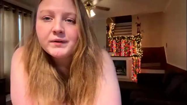 Image 6 of phatassblond Stream on Chaturbate on 13 days ago