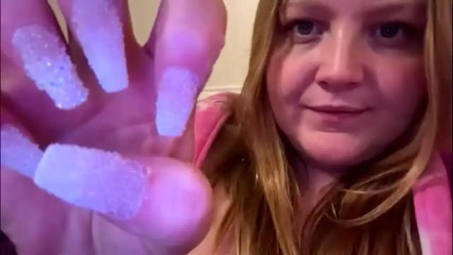 Image 10 of phatassblond Stream on Chaturbate on 3 days ago