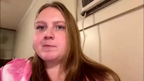 Image 4 of phatassblond Stream on Chaturbate on 3 days ago