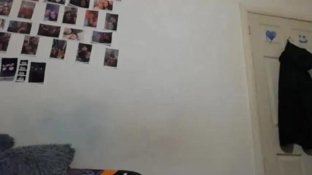 Image 12 of pheonix_inferno Stream on Chaturbate on 19 months ago