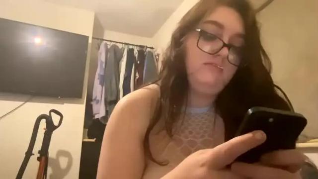 Image 12 of pheonix_inferno Stream on Chaturbate on 16 months ago