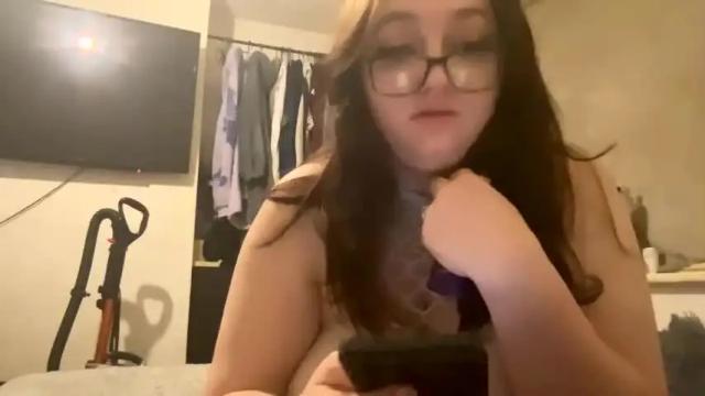 Image 8 of pheonix_inferno Stream on Chaturbate on 16 months ago