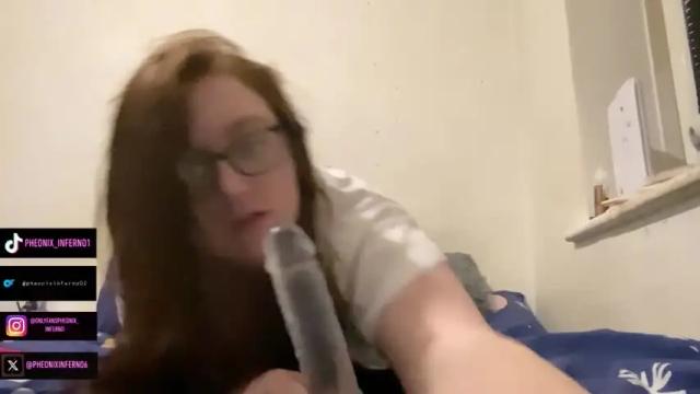 Image 2 of pheonix_inferno Stream on Chaturbate on 16 months ago