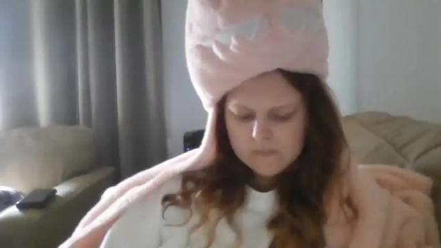 Image 4 of phia123 Stream on Chaturbate on 22 months ago