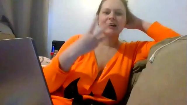 Thumbnail 3, phia123's Stream at Chaturbate, 20 months ago