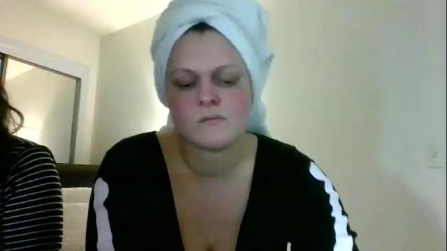 Image 2 of phia123 Stream on Chaturbate on 19 months ago