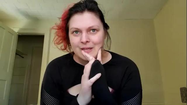 Image 4 of phia123 Stream on Chaturbate on 14 months ago