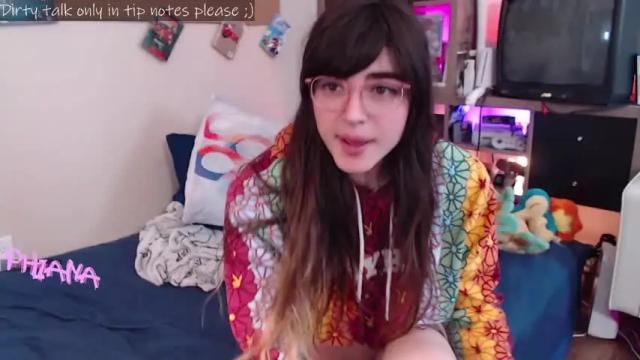 Image 3 of phiana_blake Stream on Chaturbate on 9 months ago