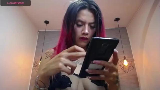 Image 4 of philia_shekinah Stream on Chaturbate on 17 months ago