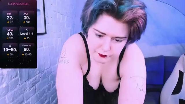 Image 7 of phodreny_ Stream on Chaturbate on 16 months ago