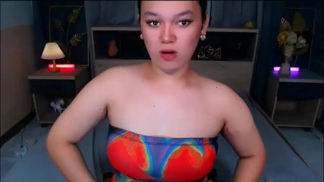 Image 2 of phoebe_forbes Stream on Chaturbate on 1 month ago