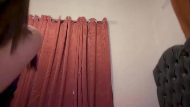 Image 3 of phukekoxcx Stream on Chaturbate on 1 month ago