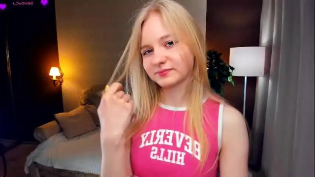 Image 3 of phyllisearney Stream on Chaturbate on 25 days ago