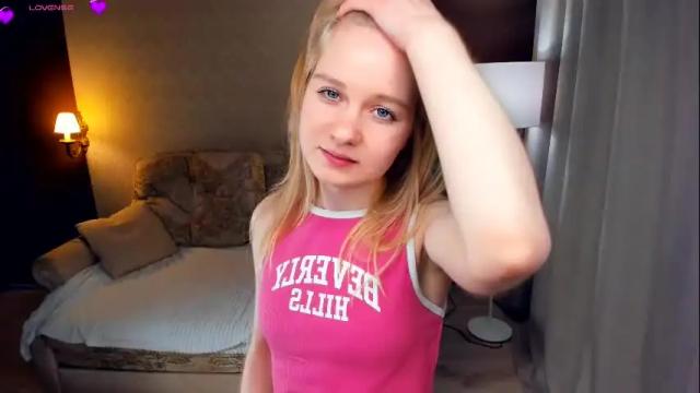Image 7 of phyllisearney Stream on Chaturbate on 25 days ago