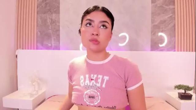 Image 11 of pia_duran Stream on Chaturbate on 18 days ago