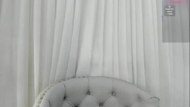 Image 3 of pia_johnson_ Stream on Chaturbate on 10 days ago