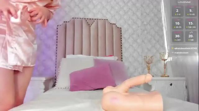 Image 7 of pia_johnson_ Stream on Chaturbate on 4 days ago