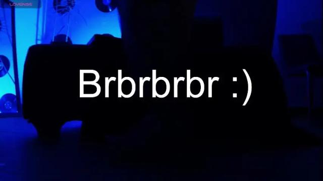 Image 12 of pia_mo Stream on Chaturbate on 2 months ago