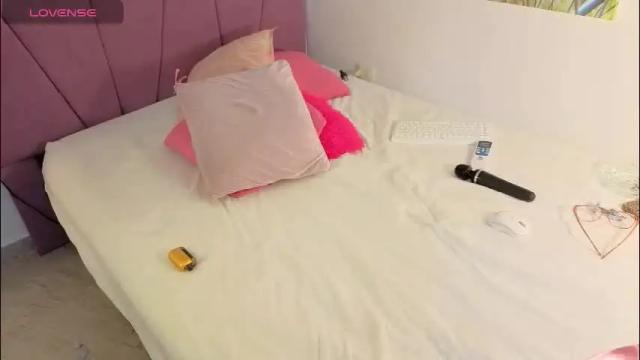 Image 4 of pia_stone1 Stream on Chaturbate on 1 month ago