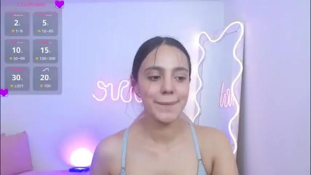 Image 4 of pia_tay Stream on Chaturbate on 2 months ago