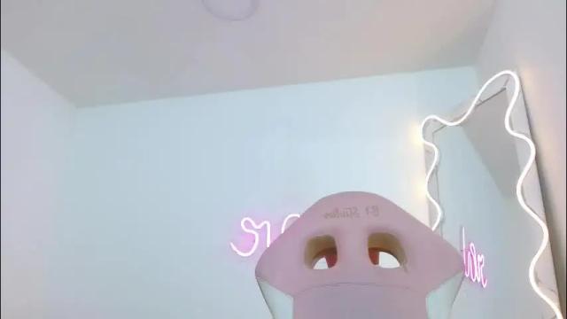 Image 11 of pia_tay Stream on Chaturbate on 1 month ago