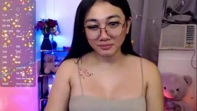 Image 12 of pia_worthsback Stream on Chaturbate on 1 day ago