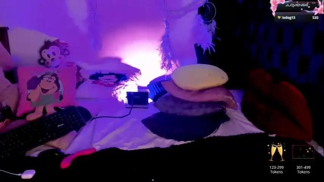 Image 11 of piafisher_ Stream on Chaturbate on 14 days ago