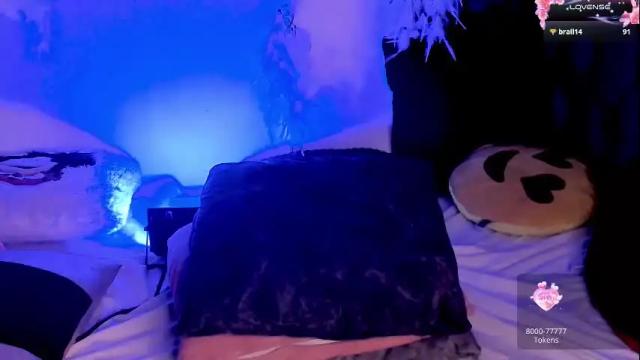 Image 4 of piafisher_ Stream on Chaturbate on 9 days ago