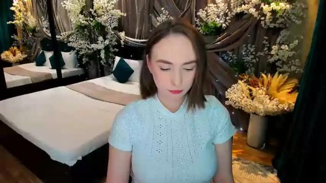 Image 2 of pieceofinspiration Stream on Chaturbate on 1 month ago