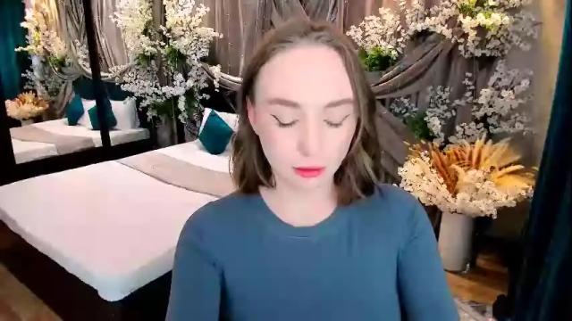 Image 3 of pieceofinspiration Stream on Chaturbate on 29 days ago