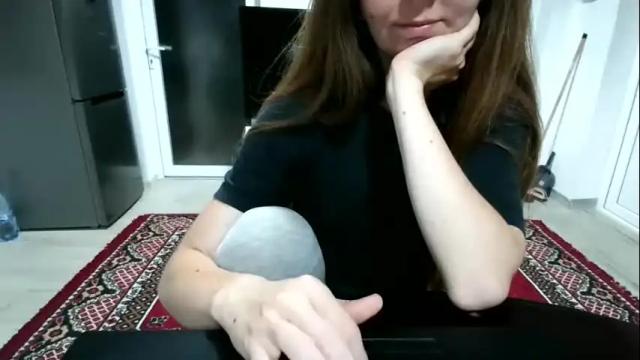 Image 12 of pieceofmoon Stream on Chaturbate on 6 months ago