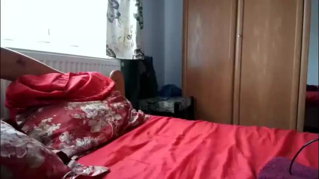 Image 2 of pieceofmoon Stream on Chaturbate on 6 months ago