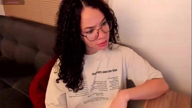 Image 7 of piixara Stream on Chaturbate on 6 days ago