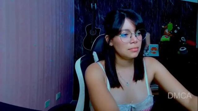Image 8 of piixiie_d_oll Stream on Chaturbate on 2 months ago