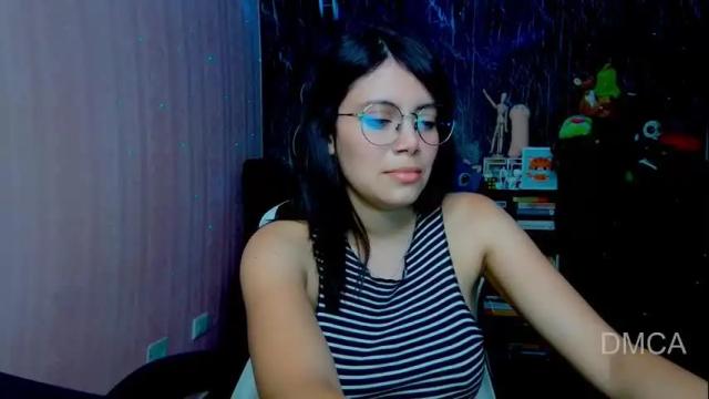 Image 6 of piixiie_d_oll Stream on Chaturbate on 1 month ago